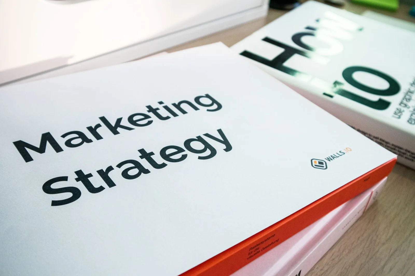 B2B Marketing Design for Irish SaaS | Pitch Decks | ithouse.tech
