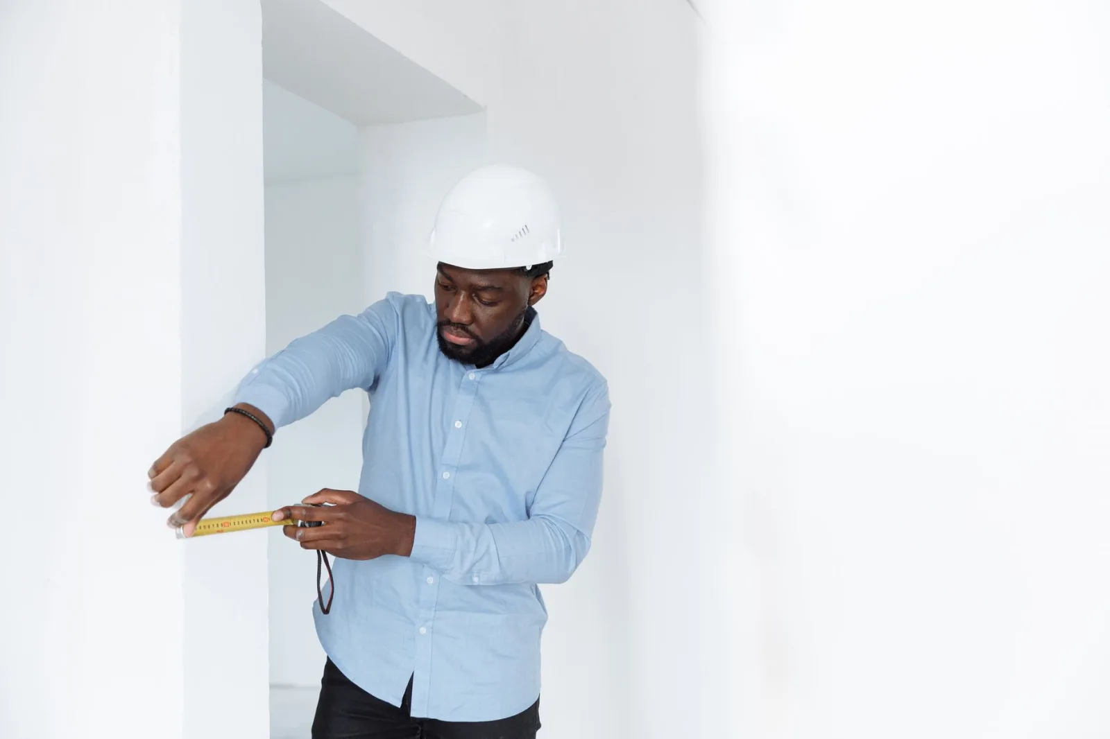 Lead generation growth metrics and conversion tracking dashboard for construction website design and development Canada campaigns