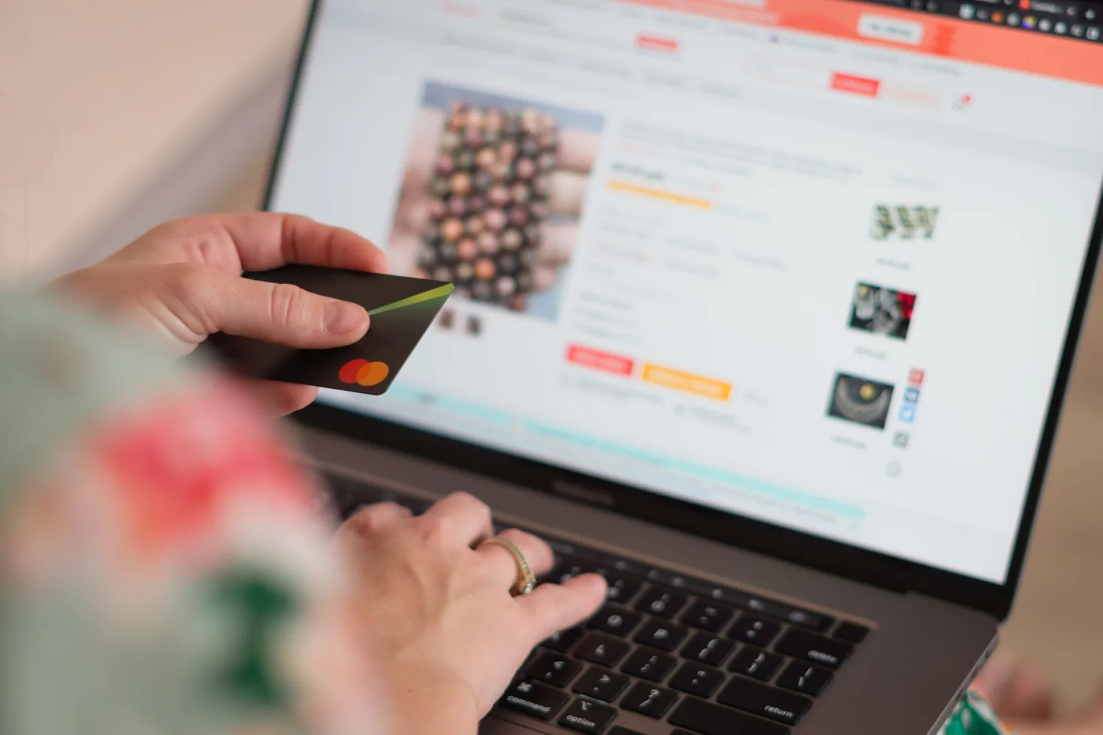 Payment Gateway Selection for Online Stores: Fees & ROI